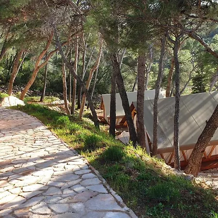 Glamping Hvar *